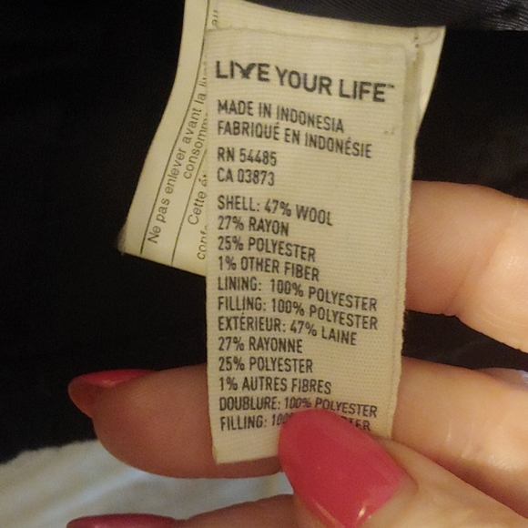 American Eagle Winter Jaxket - Picture 7 of 9